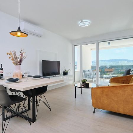 Apartment Queen Трогір Екстер'єр фото